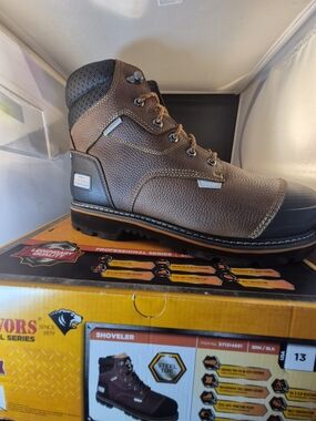 Shoveler Men’s Brown Steel-Toe Work Boot